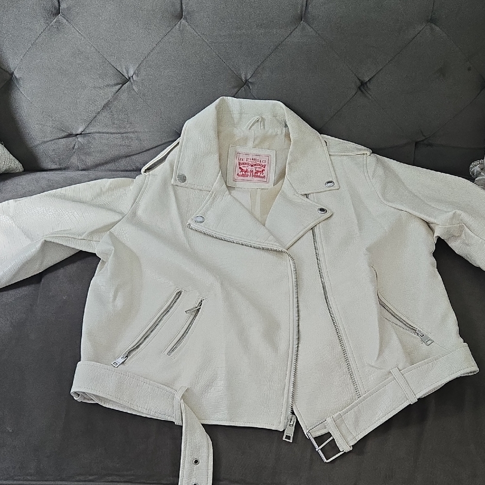 Last Chance Levi's Off-White Faux Leather Biker Jacket